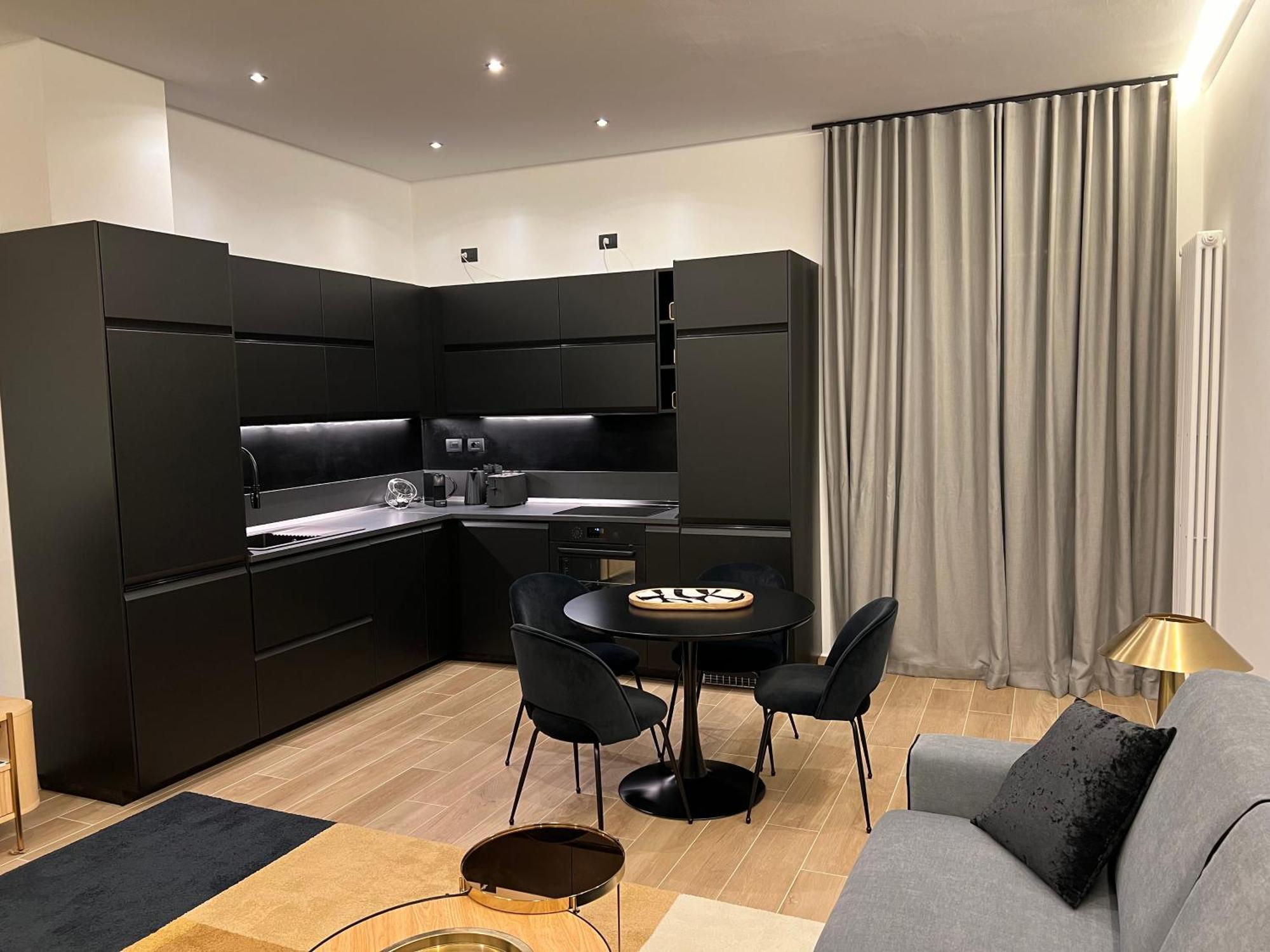 Luxury Apartment Navigli มิลาน ภายนอก รูปภาพ